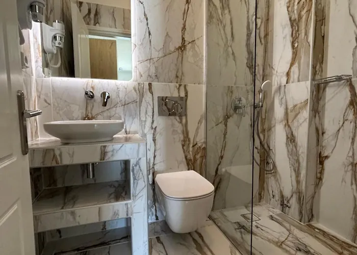 Margarita Karidi 3* Apollonía