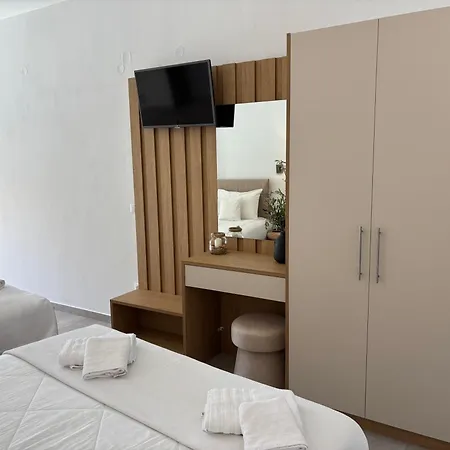 Margarita Karidi Apollonia