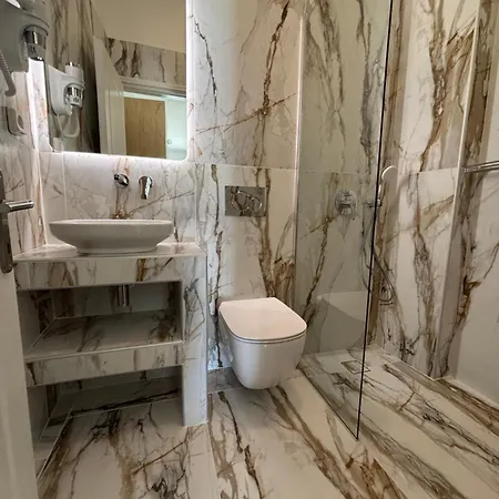 Margarita Karidi 3*
